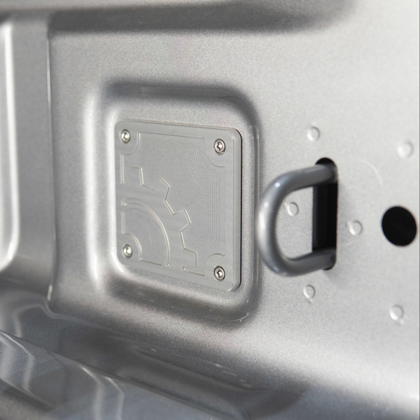 '20-24 Jeep Gladiator Bed Plug Cover Close-up Display on Vehicle 