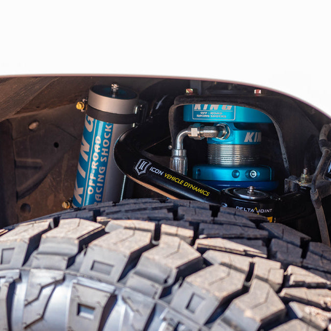 '10-23 Toyota 4Runner w/ KDSS King 2.5 RR EXT Travel Coilovers w/ Adjusters display