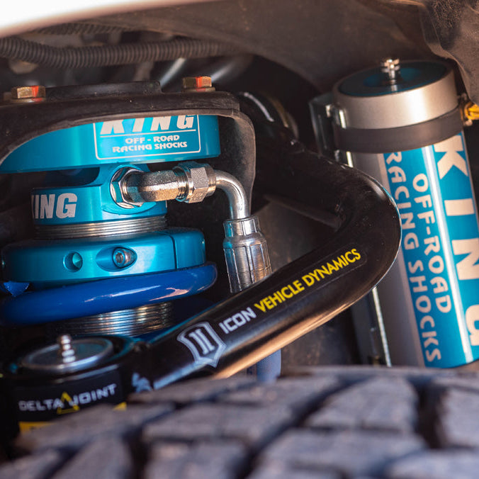 '10-23 Toyota 4Runner w/ KDSS King 2.5 RR EXT Travel Coilovers w/ Adjusters display