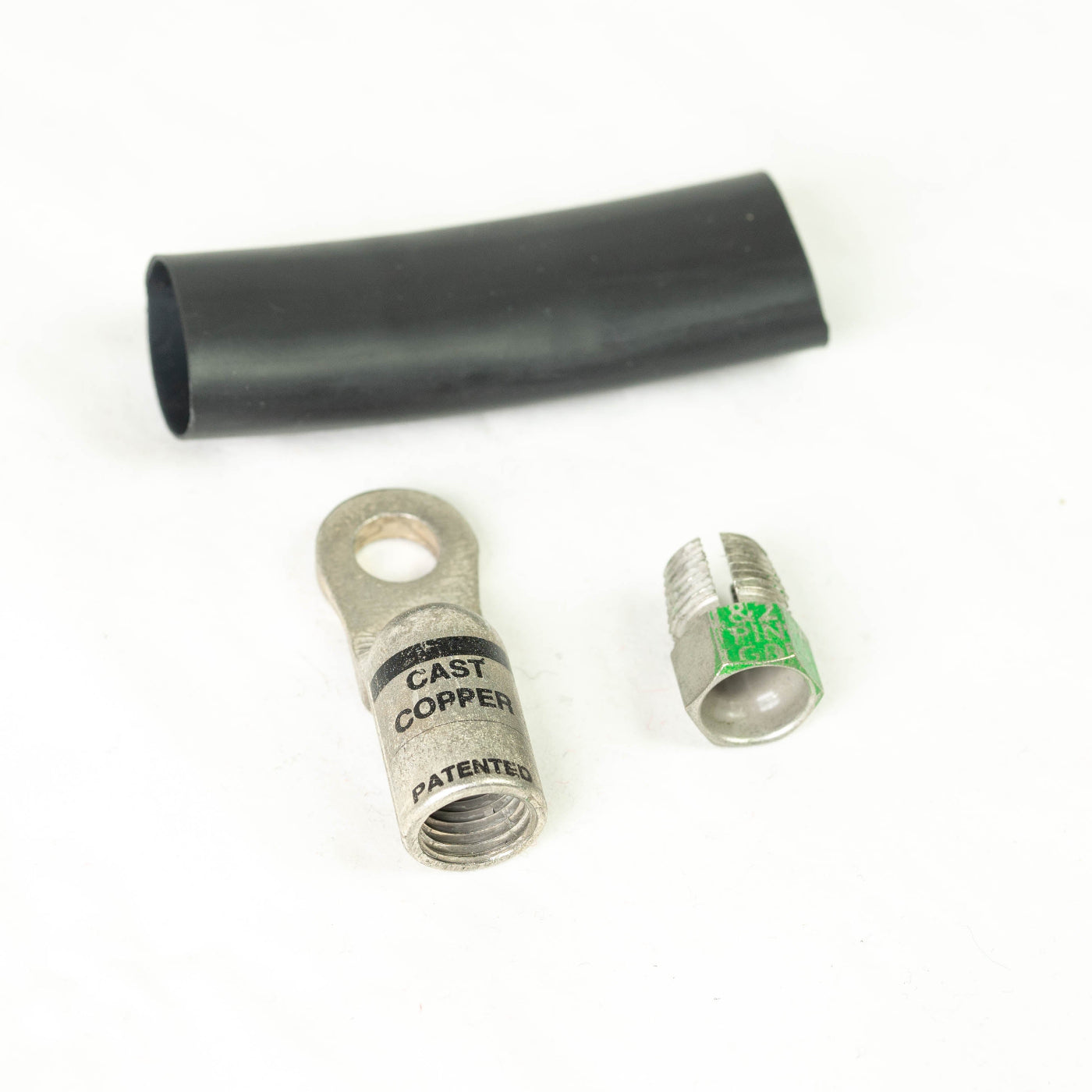 '17-19 Ford F250/350 SDHQ Built Billet Single Battery Terminal Kit display of included lug kit