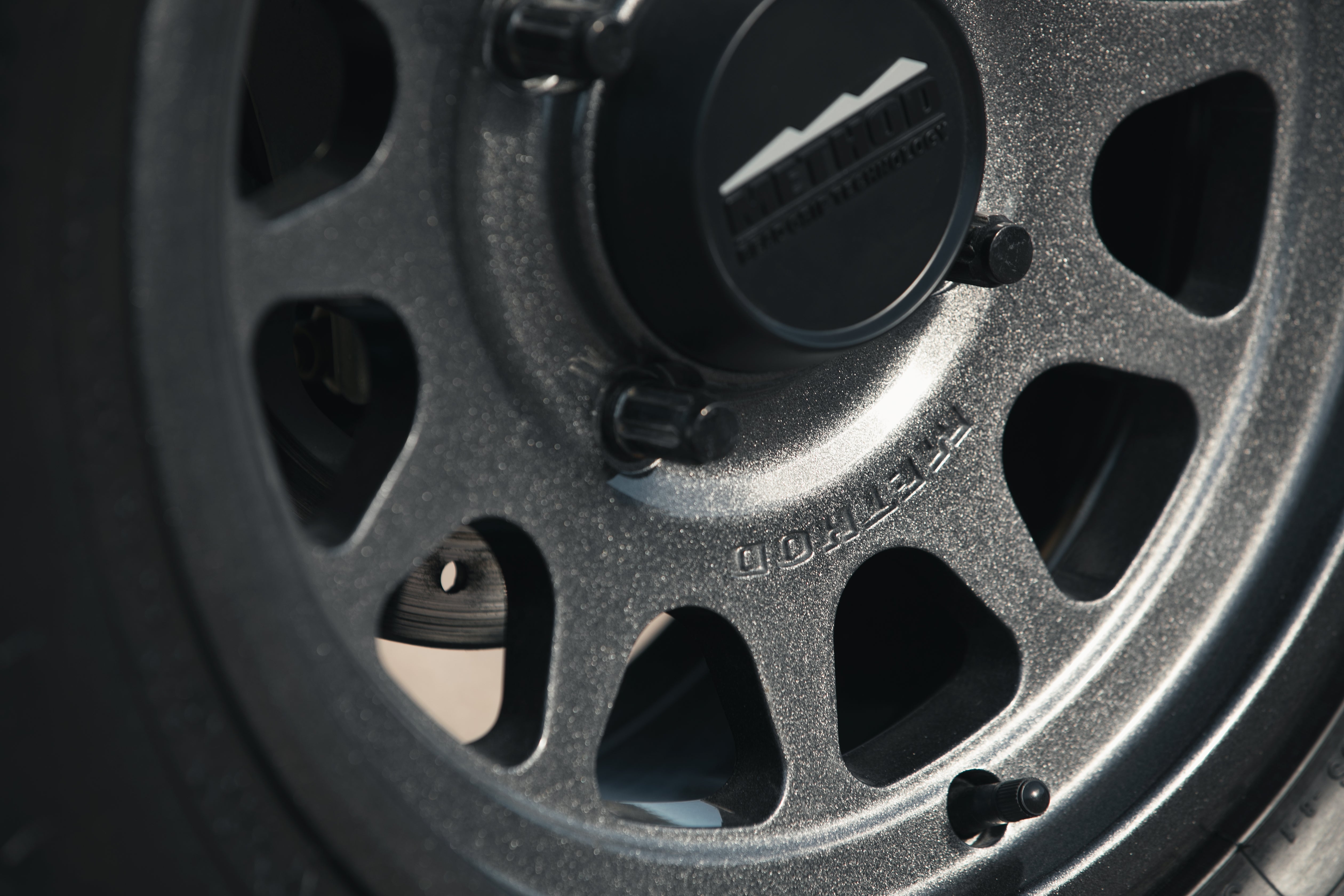 414 UTV Bead Grip Wheel Method close-up