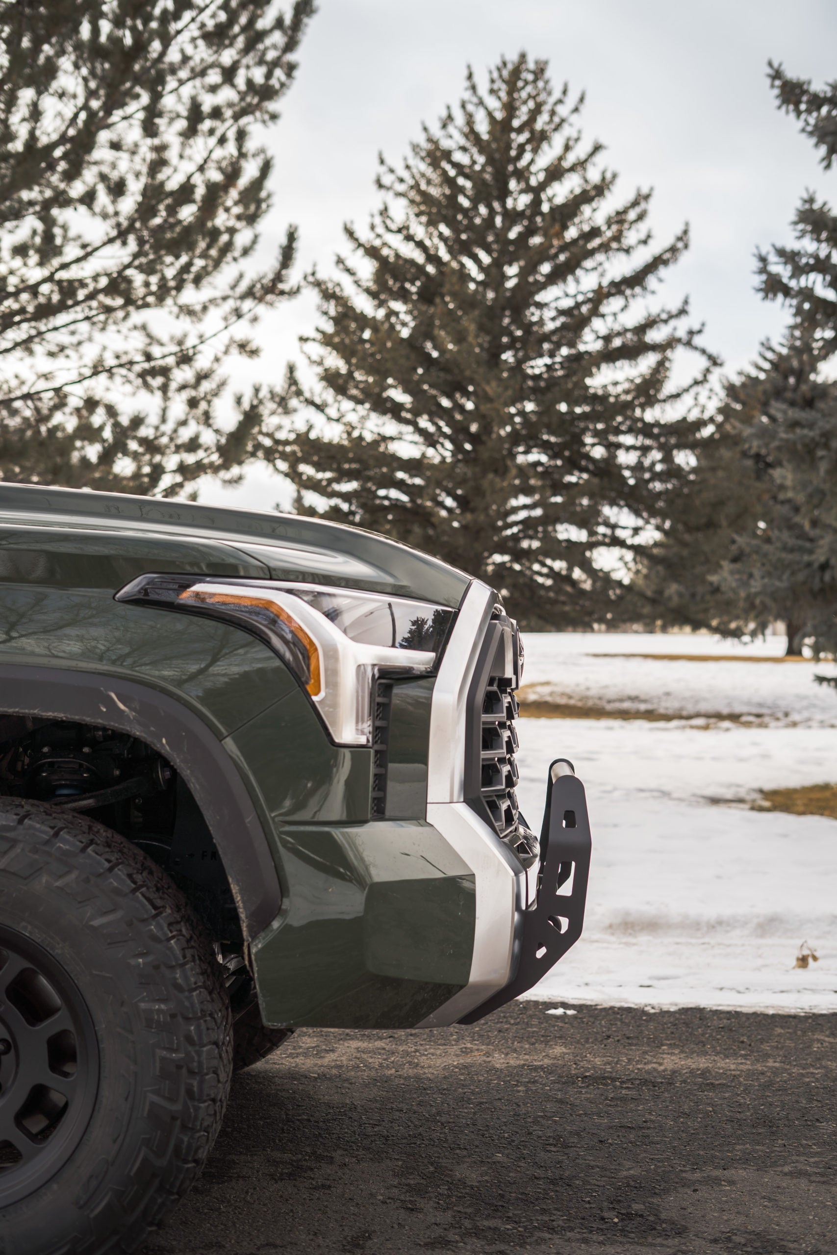 '22-23  Toyota Tundra CBI Off-Road Covert Series Front Bumper (side view)