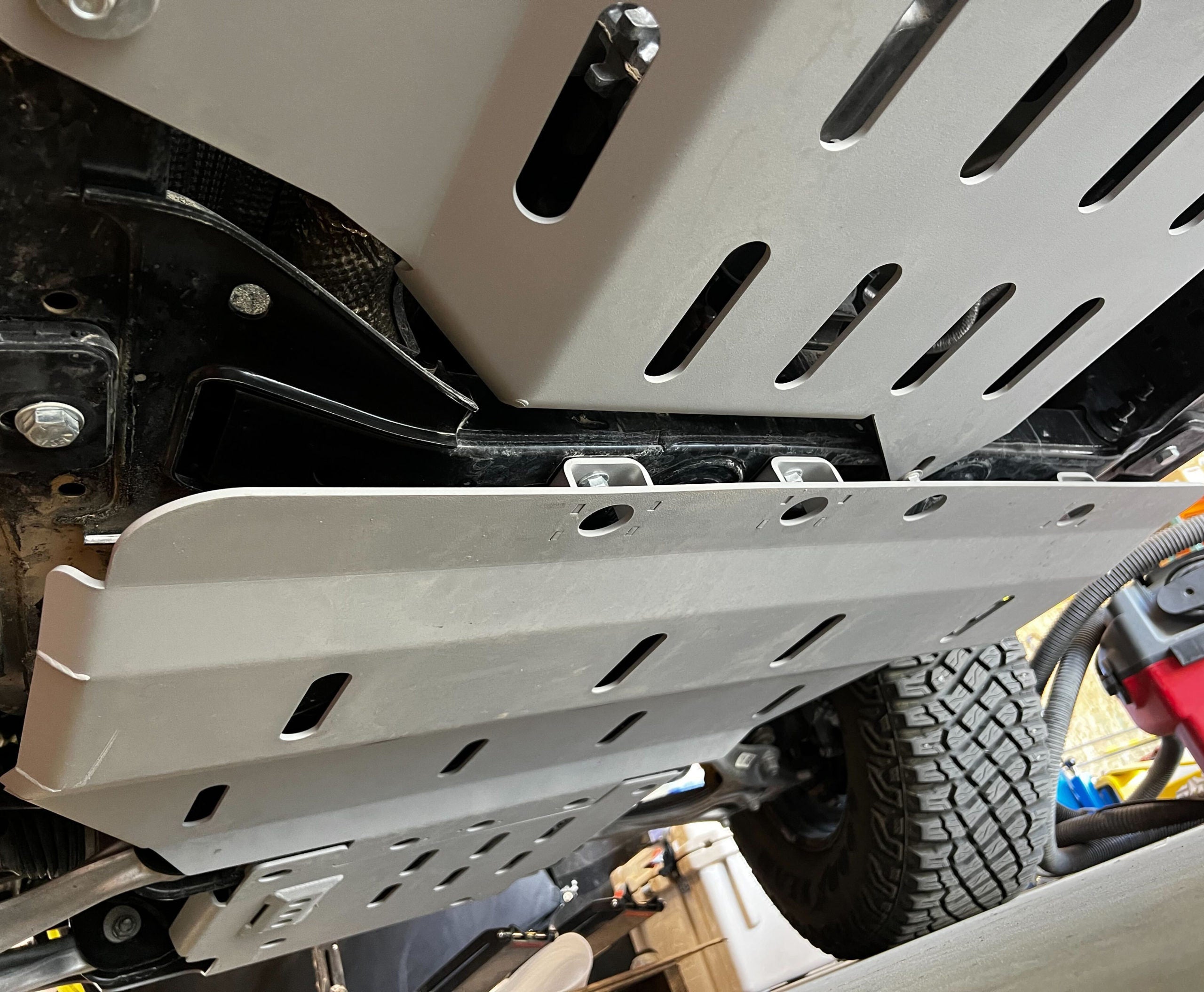 '22-23 Ford Bronco CBI Off-Road Overland Rear Skid Plate  close-up