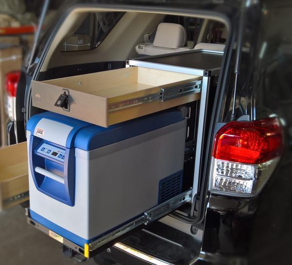 Icebox 1.1 with Top Drawer 28" Deep Module Interior Accessoires Goose Gear 