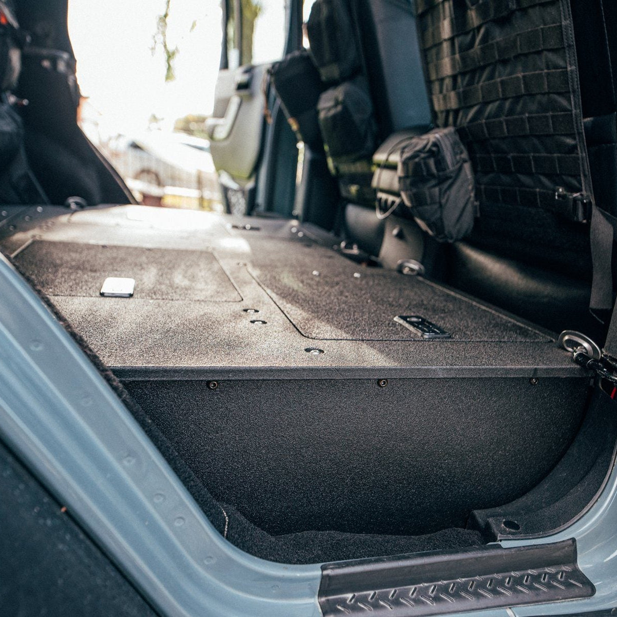 Jeep JKU and JLU Goose Gear Second Row Delete Infill Panel Display in Vehicle 