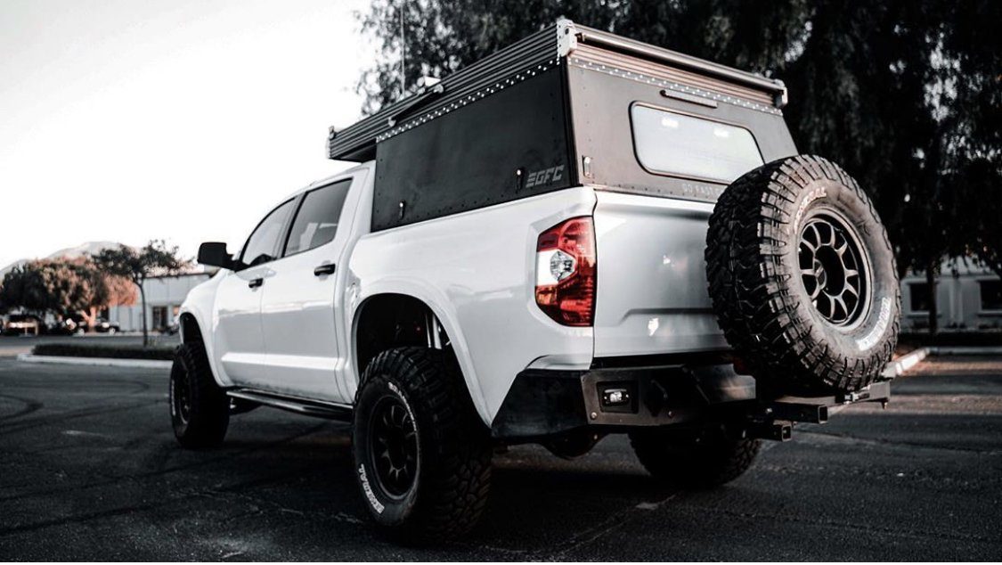 UltraSwing Hitch Carrier Mega-Fit 2.5" Hitch Tiregate RIGd Supply display
